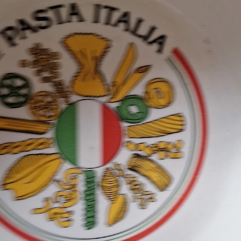 HiMark Pasta Italia serving bowl, made in Italy.